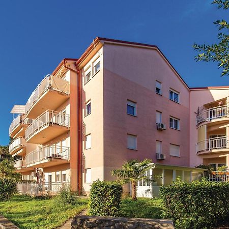 1 Bedroom Amazing Apartment In Рієка Екстер'єр фото