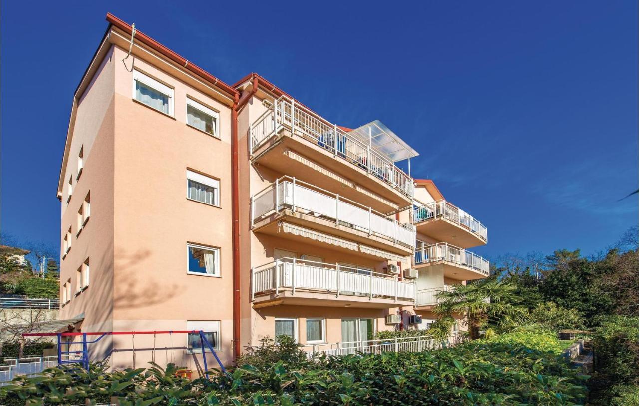 1 Bedroom Amazing Apartment In Рієка Екстер'єр фото