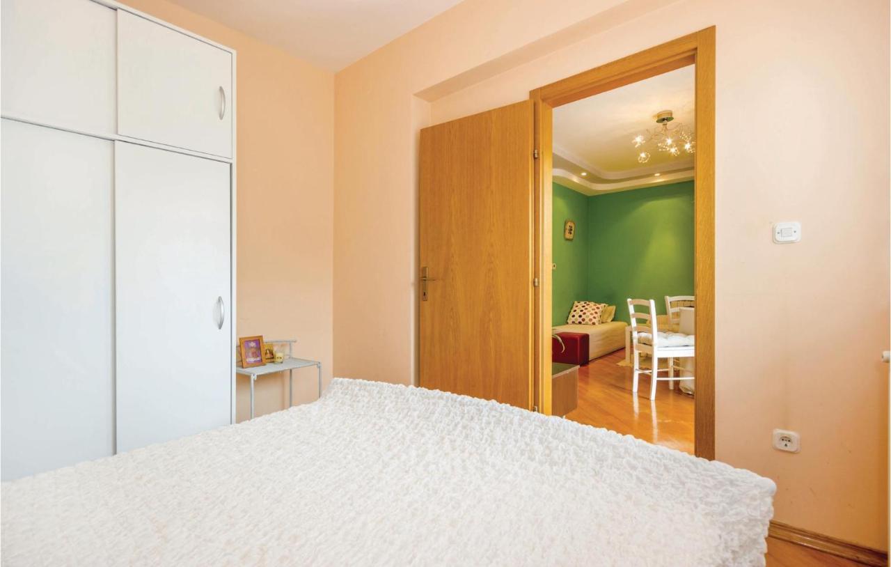 1 Bedroom Amazing Apartment In Рієка Екстер'єр фото