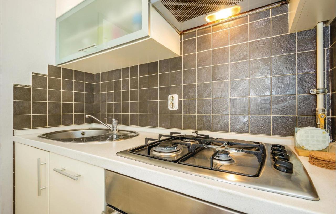 1 Bedroom Amazing Apartment In Рієка Екстер'єр фото